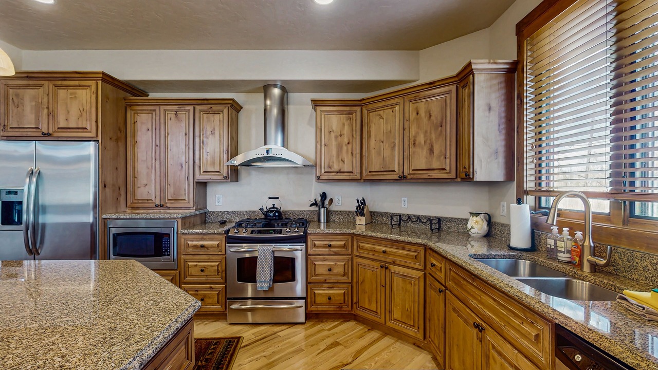Photo of Kitchen in Bear Crossing