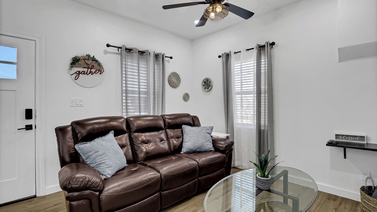 Photo of Livingroom in El Paso