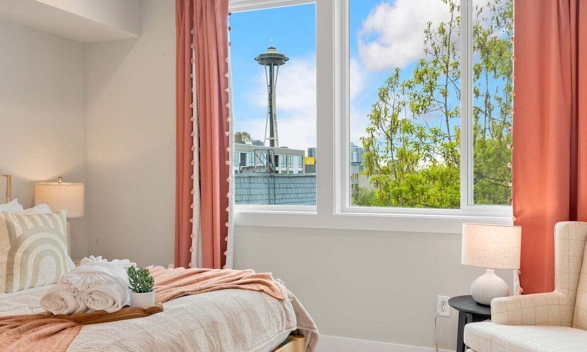Photo of Bedroom in Lower Queen Anne