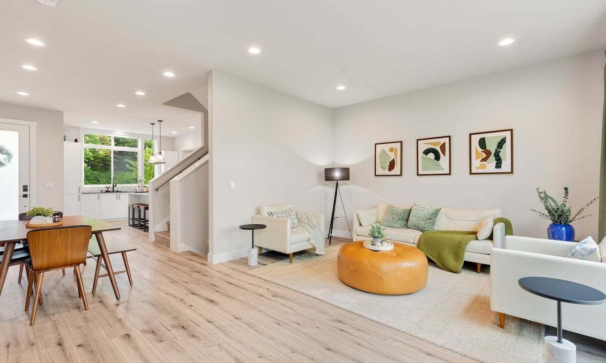Photo of Livingroom in Lower Queen Anne