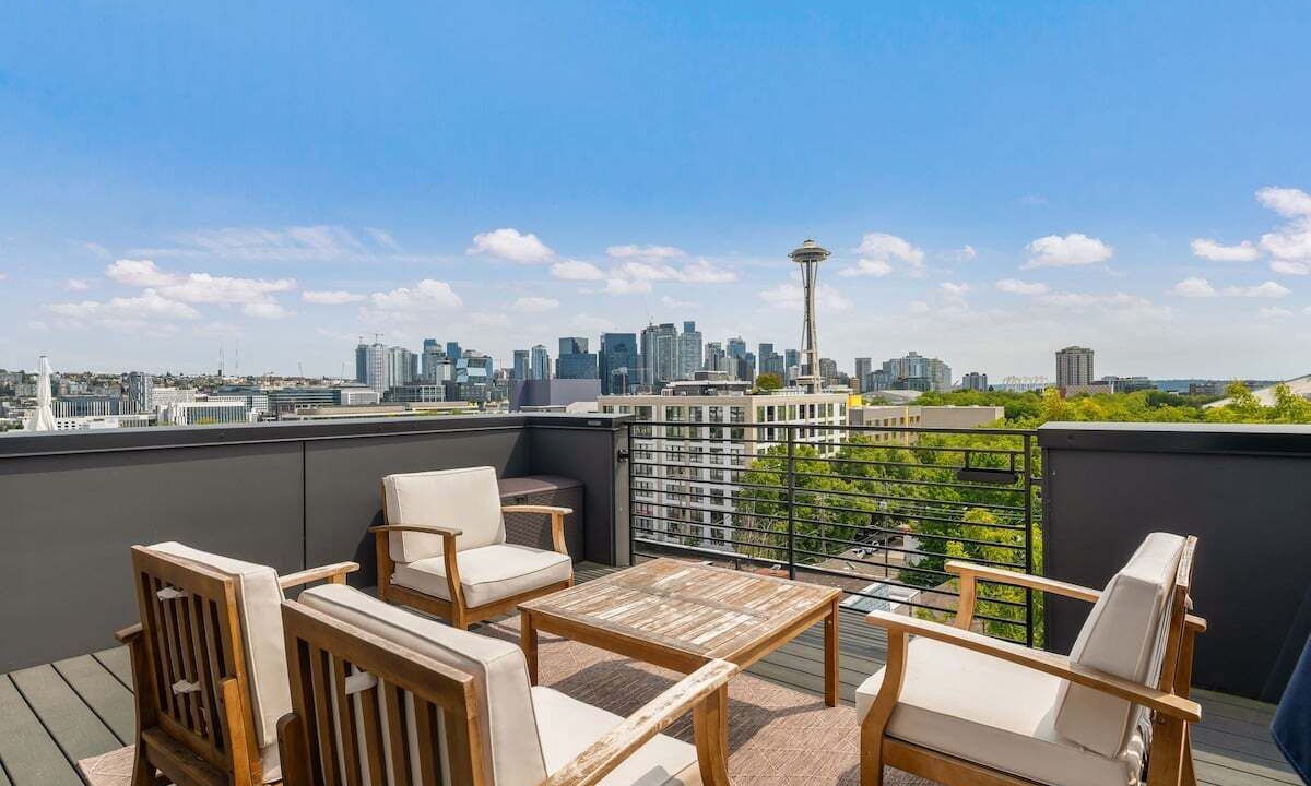 Photo of Outdoor in Lower Queen Anne