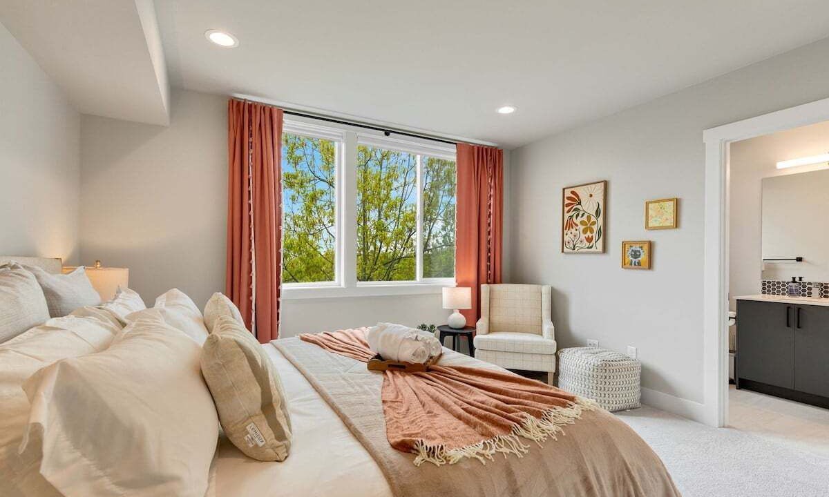 Photo of Bedroom in Lower Queen Anne