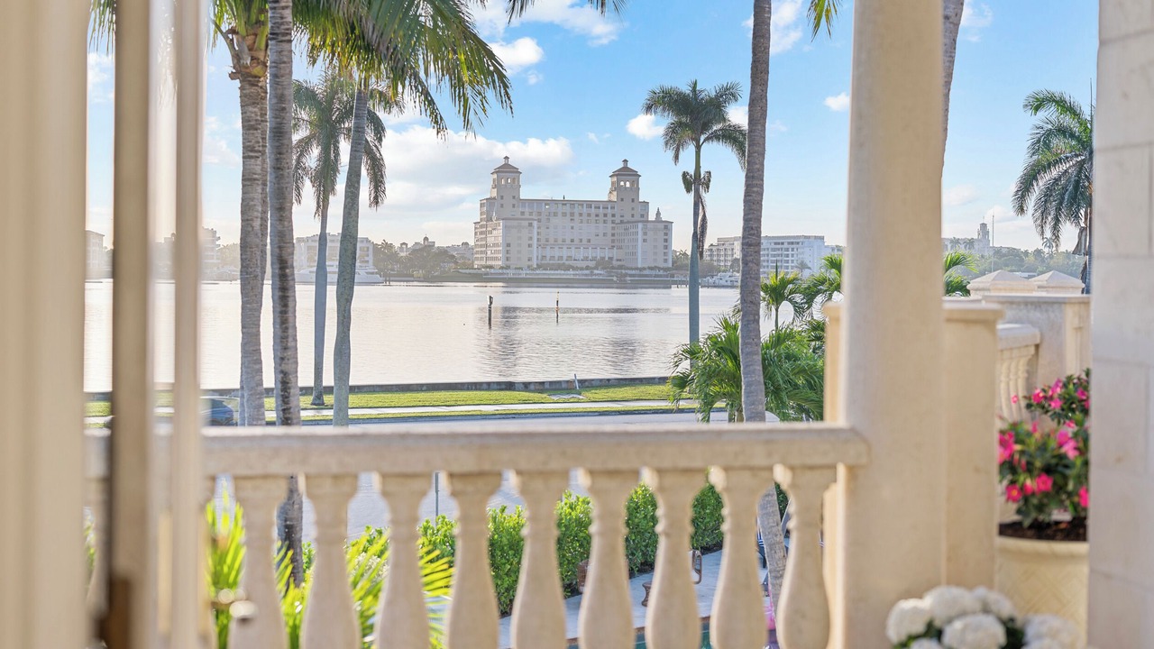 Photo of Outdoor in West Palm Beach