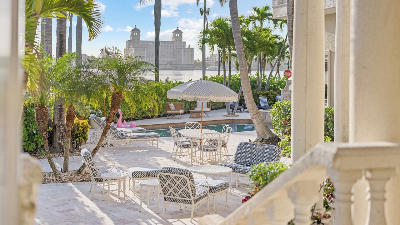 Photo of Outdoor in West Palm Beach