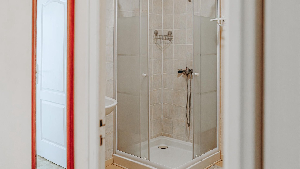 Photo of Bathroom in Saint-Germain