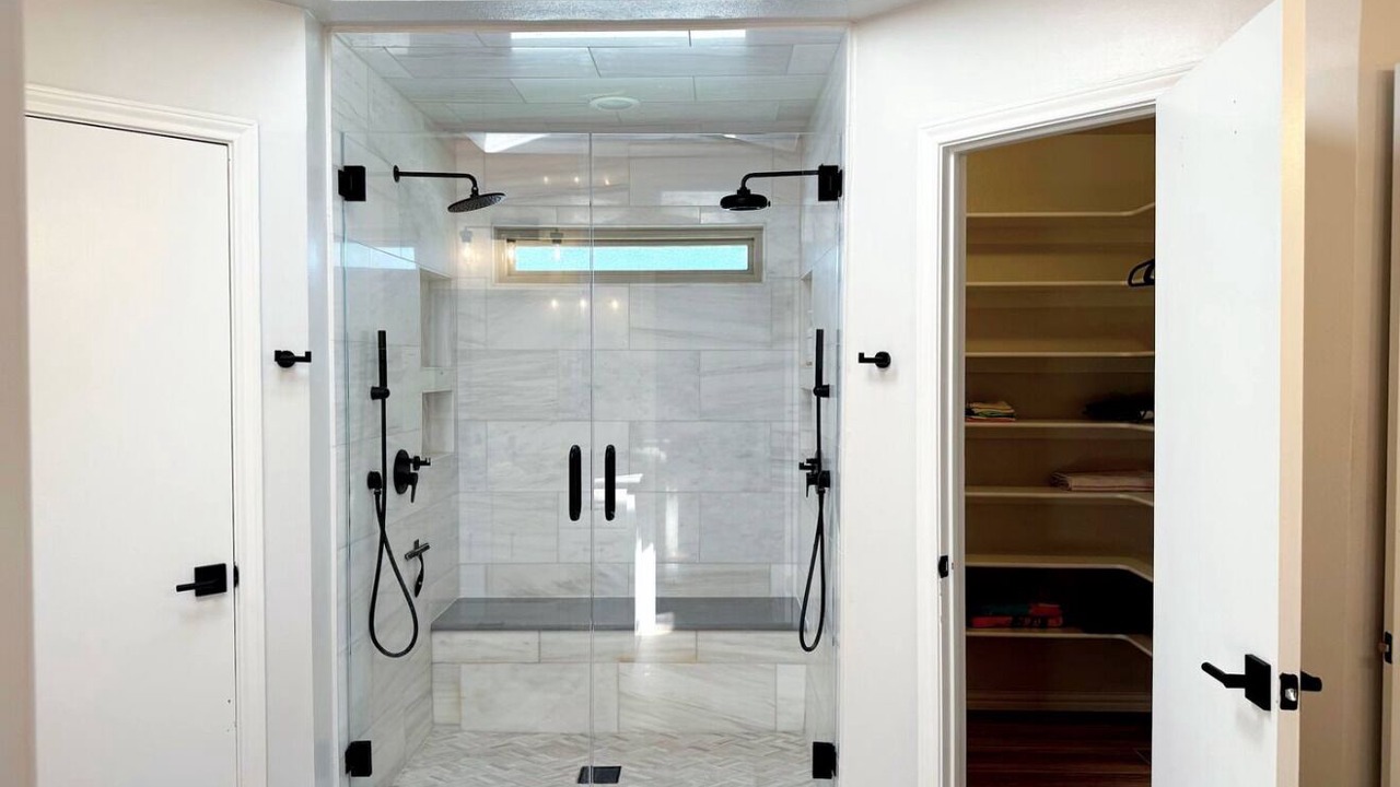 Photo of Bathroom in Buda