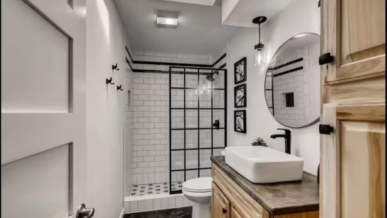 Photo of Bathroom in Buda