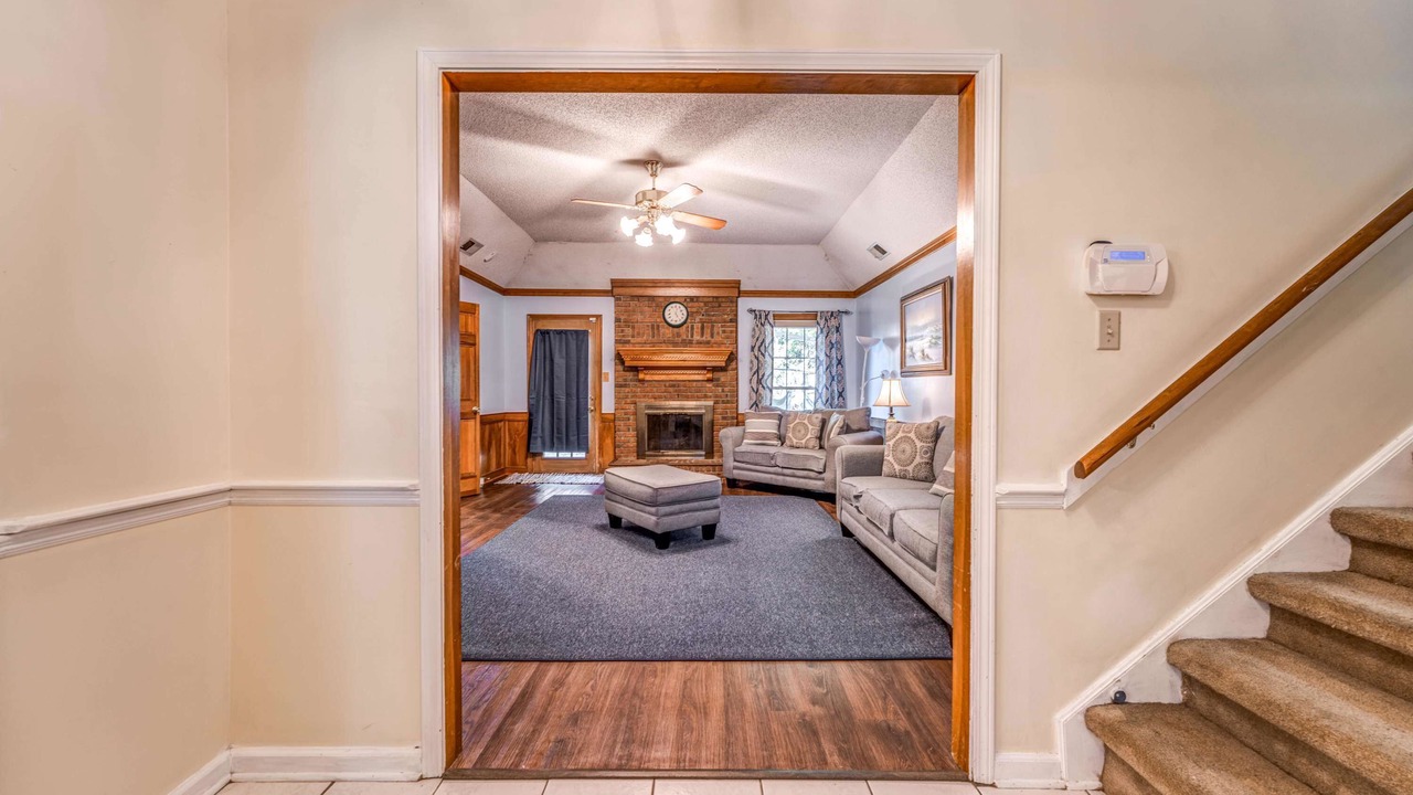 Photo of Livingroom in Bartlett