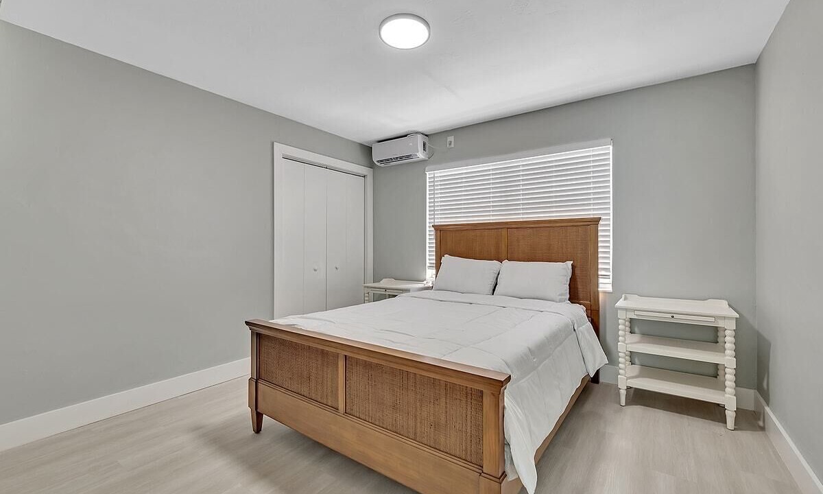 Photo of Bedroom in North Beach