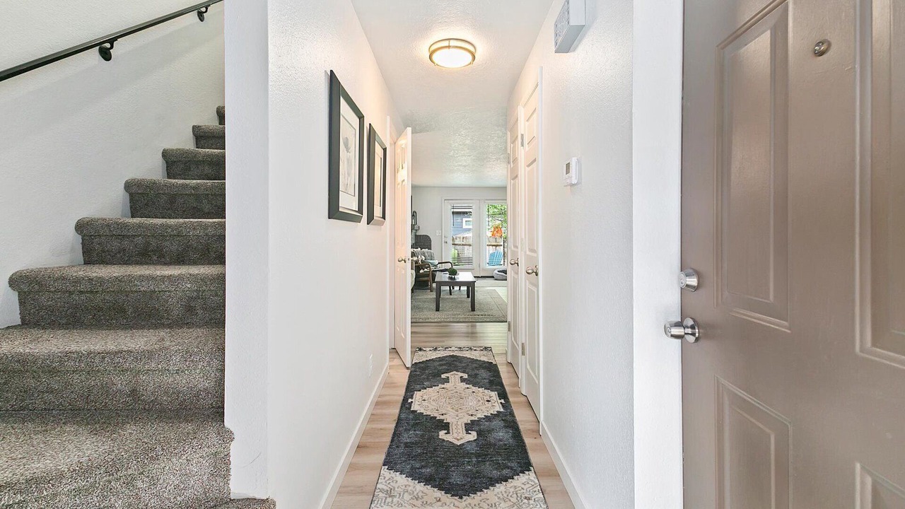 Photo of Others in Depot Bench