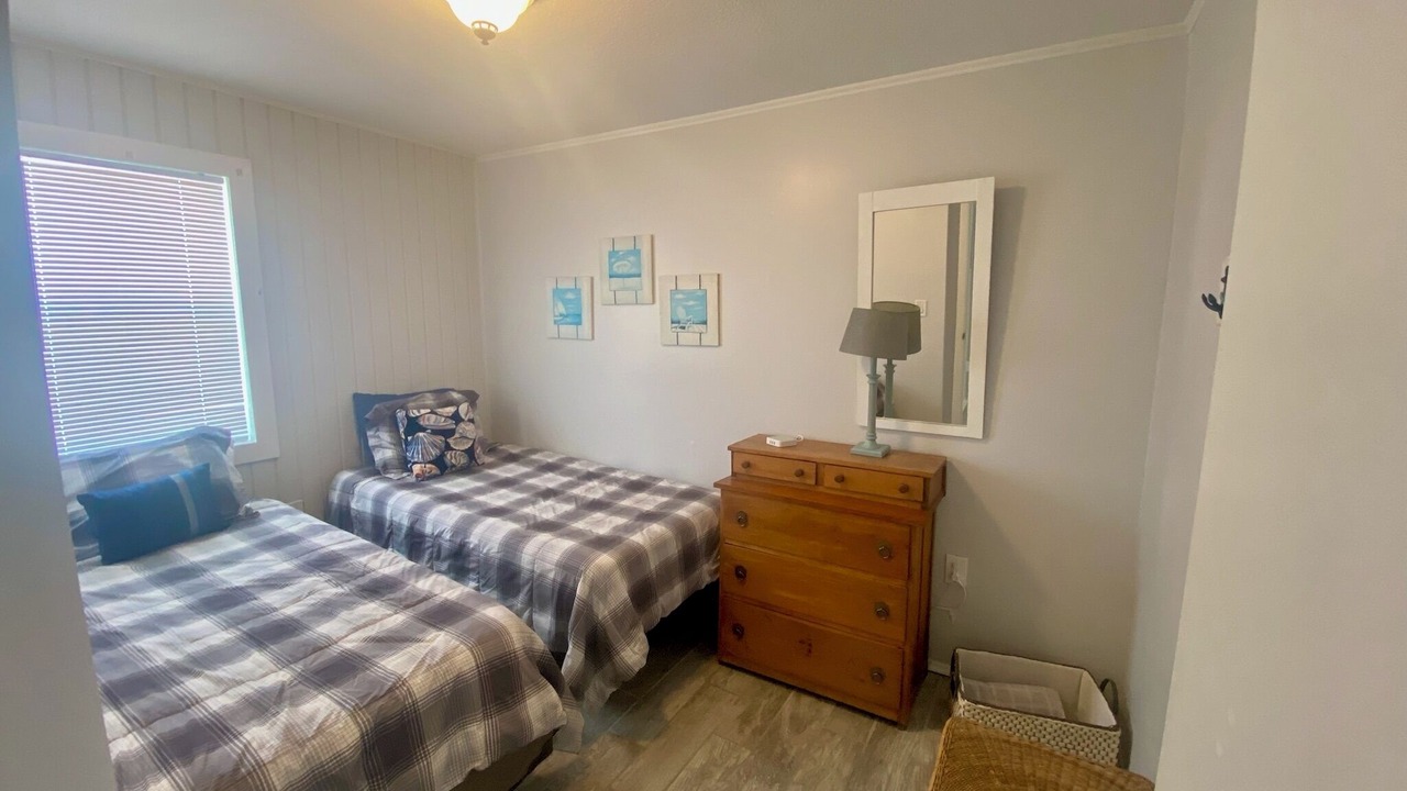 Photo of Bedroom in Alligator Point