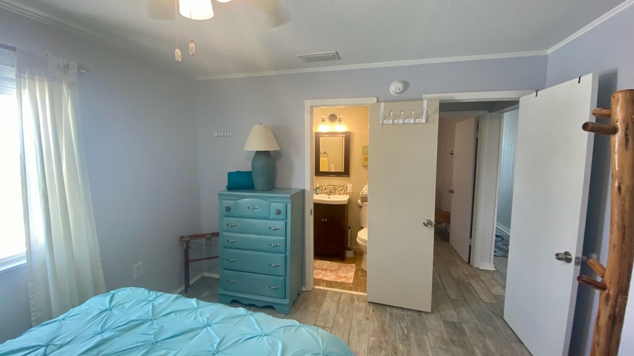 Photo of Bedroom in Alligator Point
