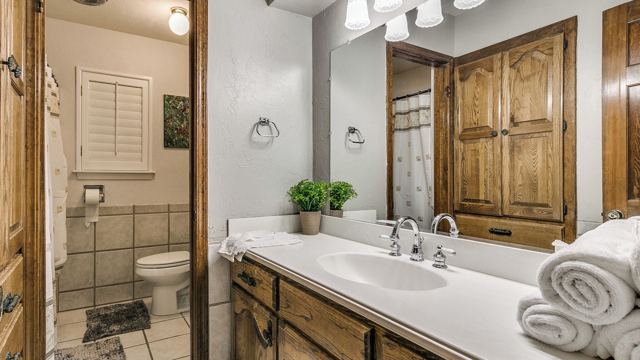 Photo of Bathroom in South Oklahoma City