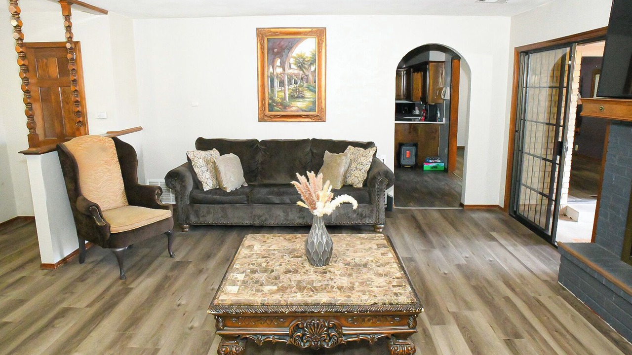 Photo of Livingroom in South Oklahoma City