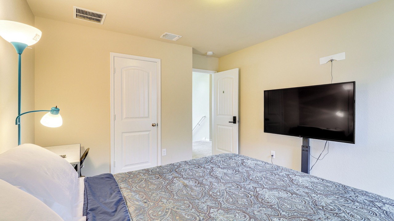 Photo of Bedroom in Manor