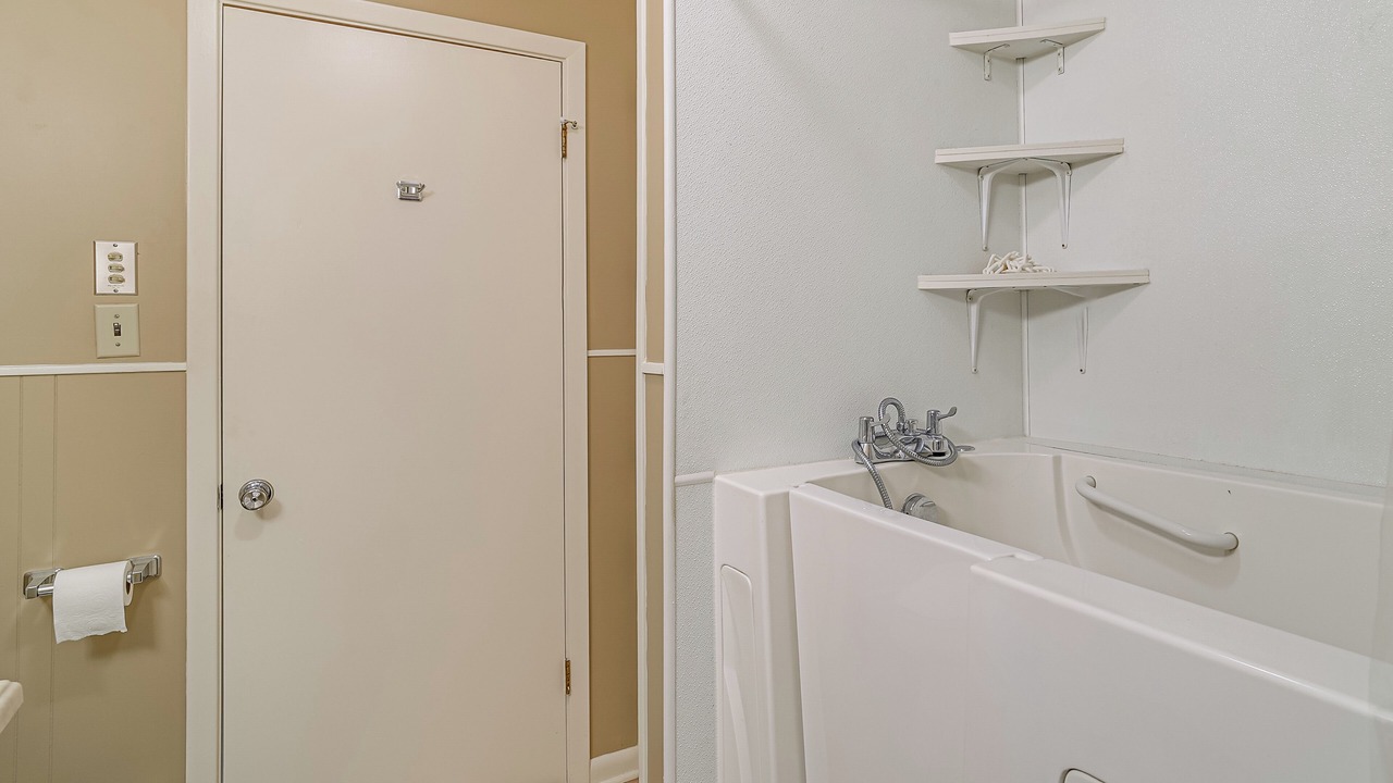 Photo of Bathroom in Negreet