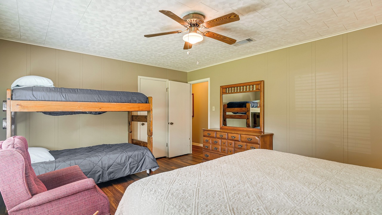 Photo of Bedroom in Negreet
