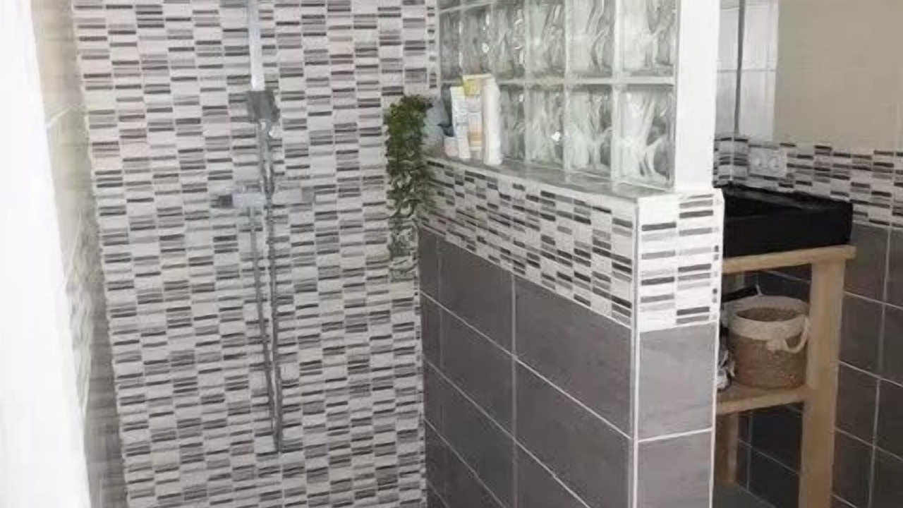 Photo of Bathroom in Peyrestortes