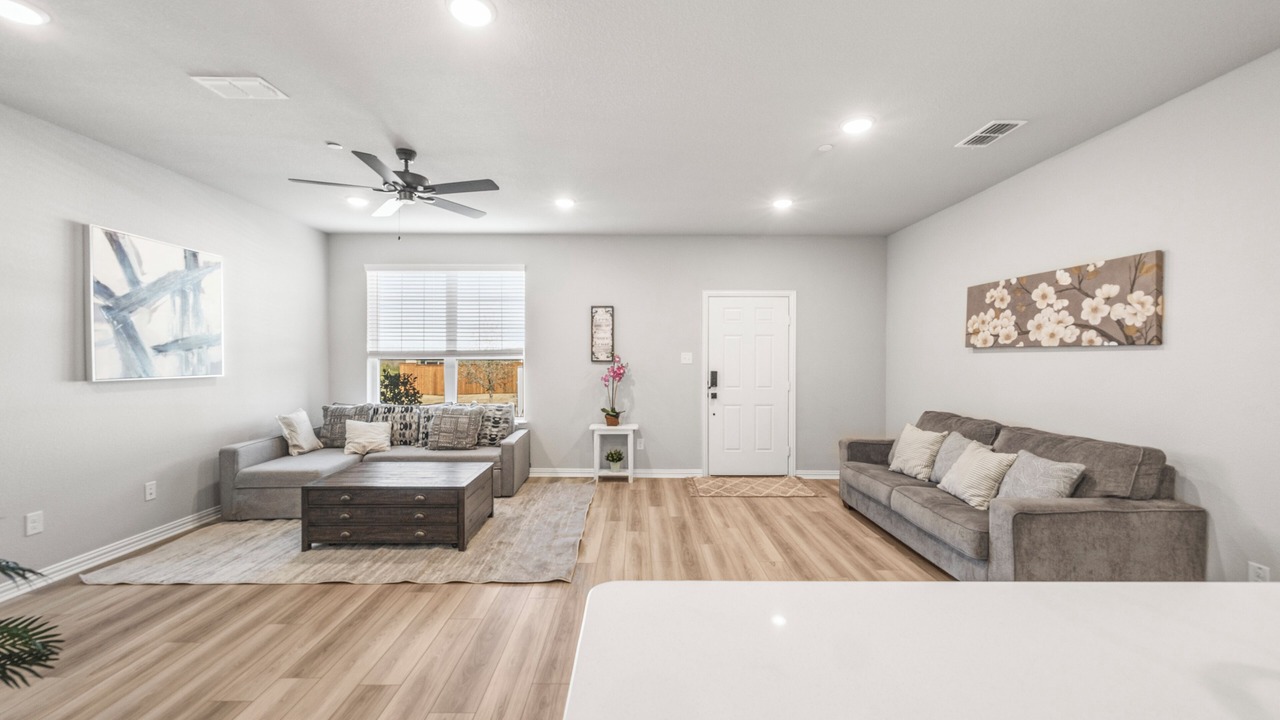 Photo of Livingroom in Sherman