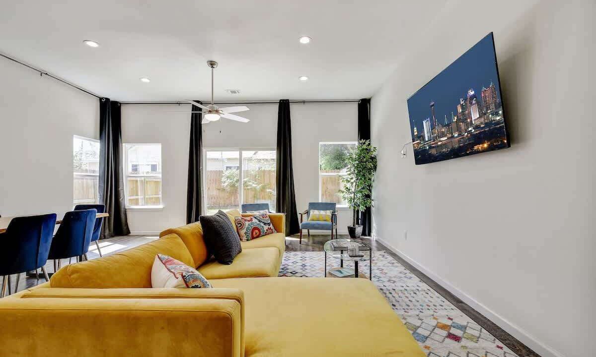 Photo of Livingroom in Denver Heights