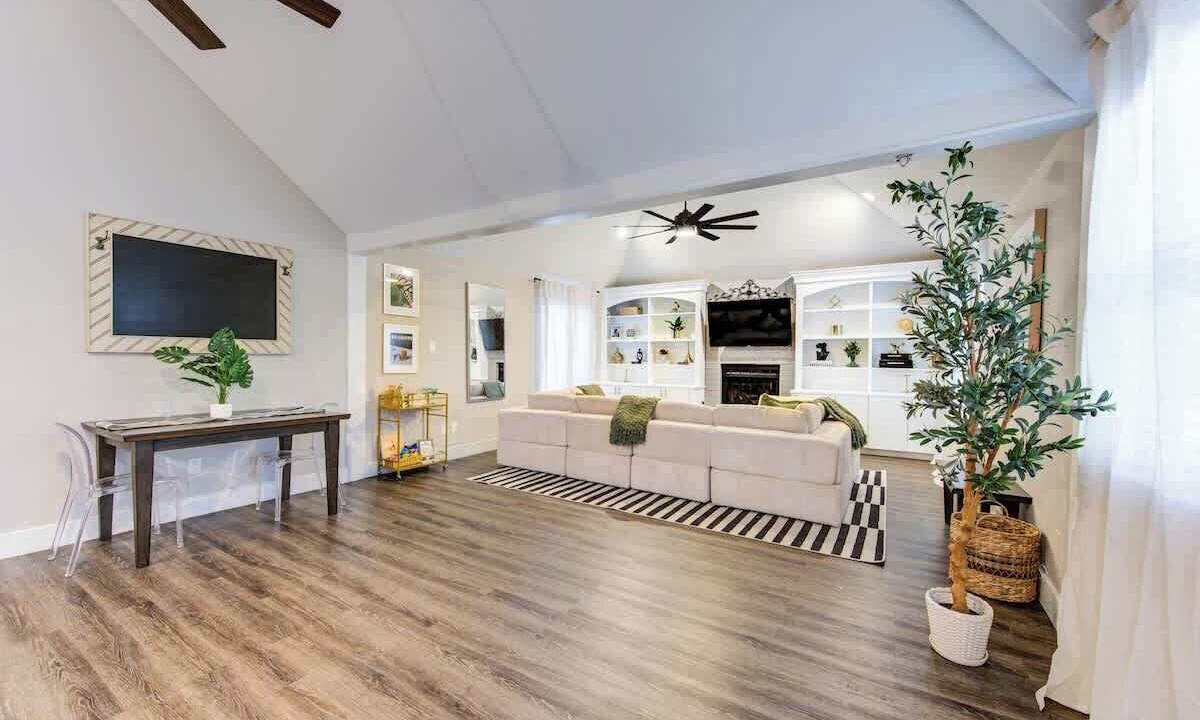 Photo of Livingroom in Katy