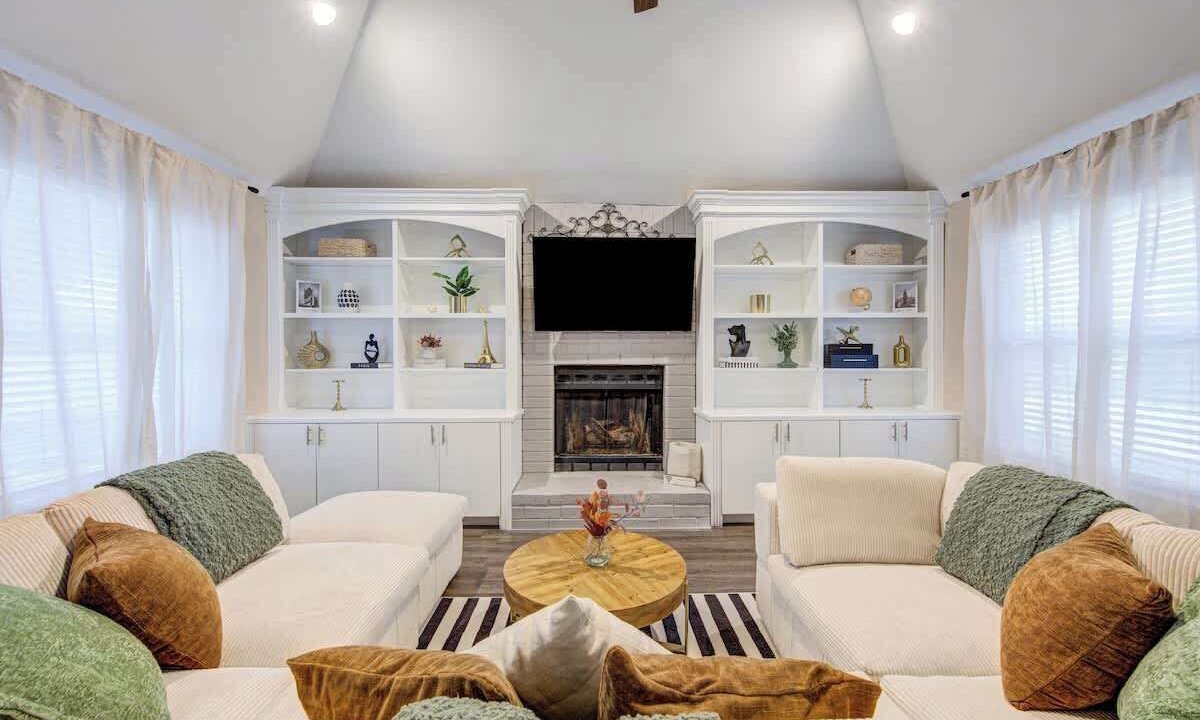 Photo of Livingroom in Katy