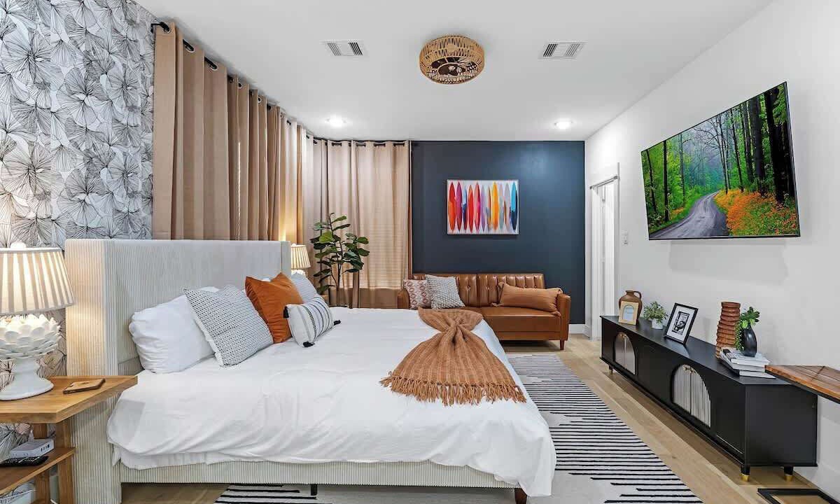 Photo of Bedroom in Greater East End