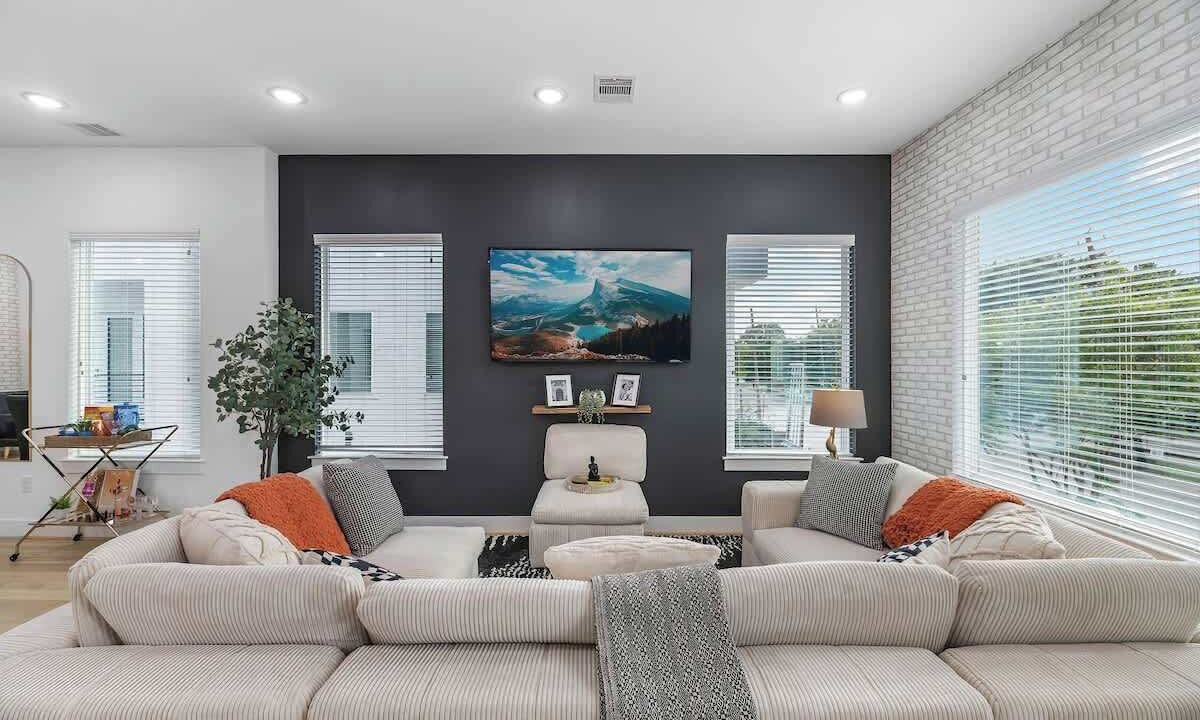 Photo of Bedroom in Greater East End