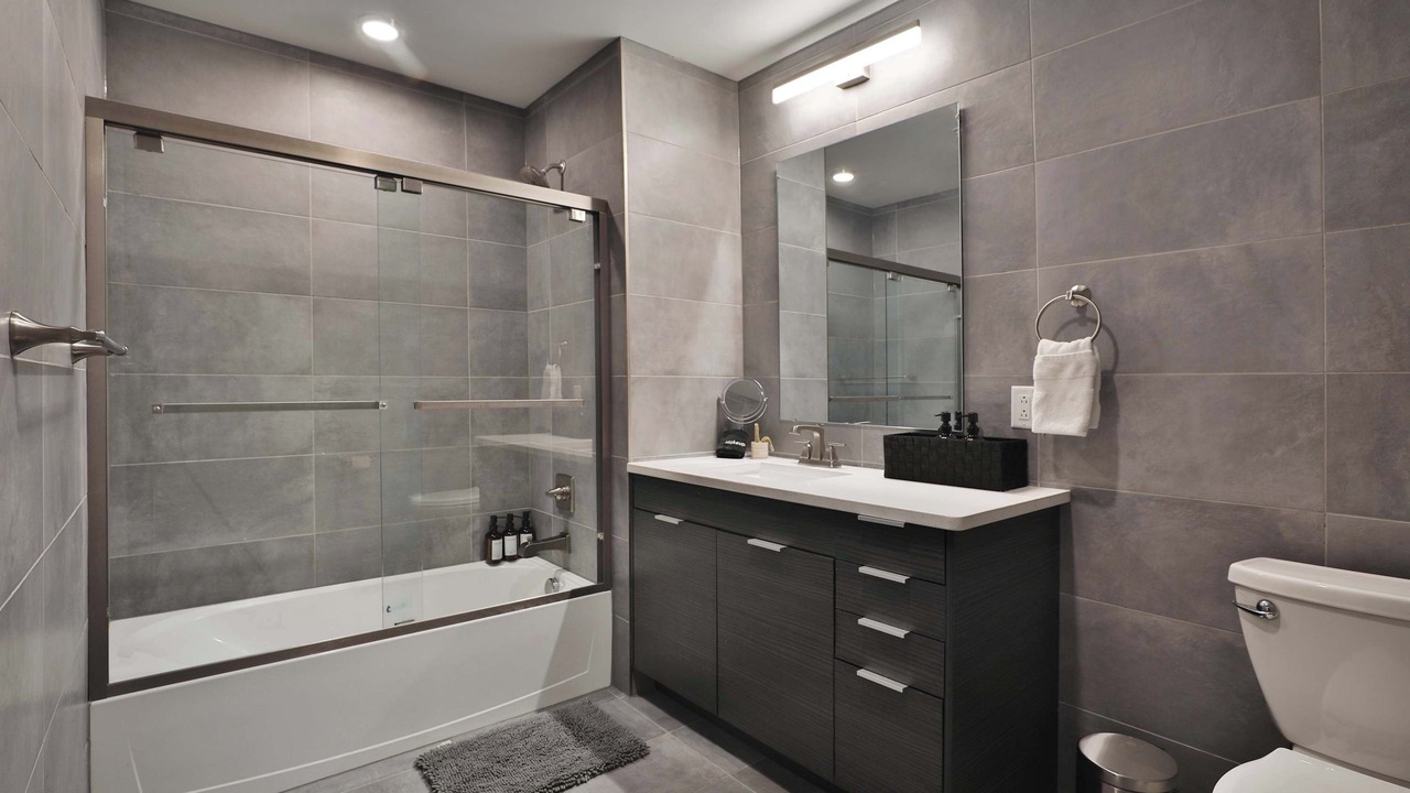 Photo of Bathroom in Old North Columbus