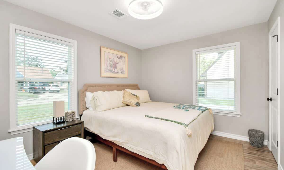 Photo of Bedroom in North Shore