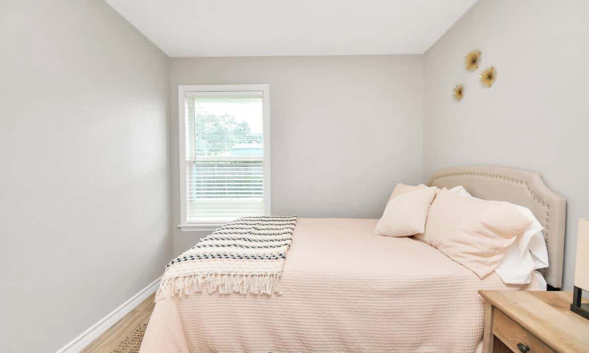 Photo of Bedroom in North Shore
