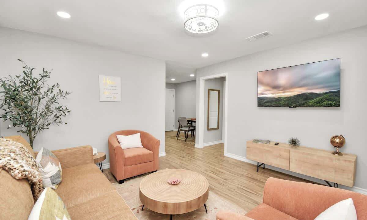 Photo of Livingroom in North Shore