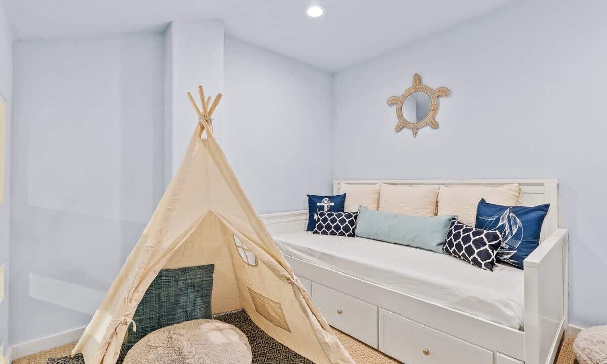 Photo of Others in Castroville