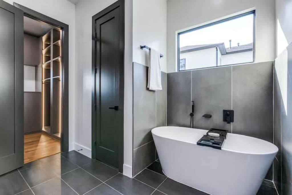 Photo of Bathroom in Northwest Dallas