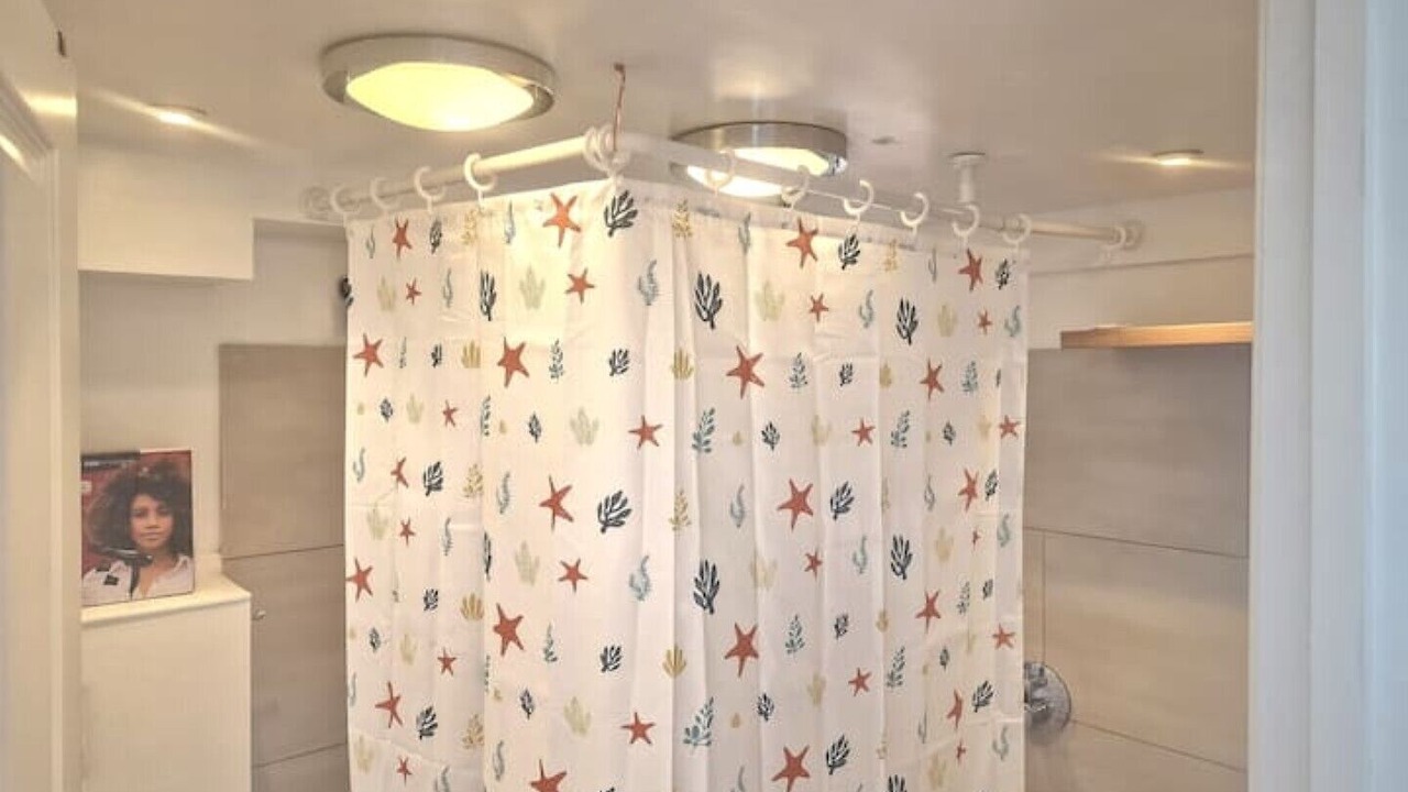 Photo of Bathroom in Kidbrooke with Hornfair