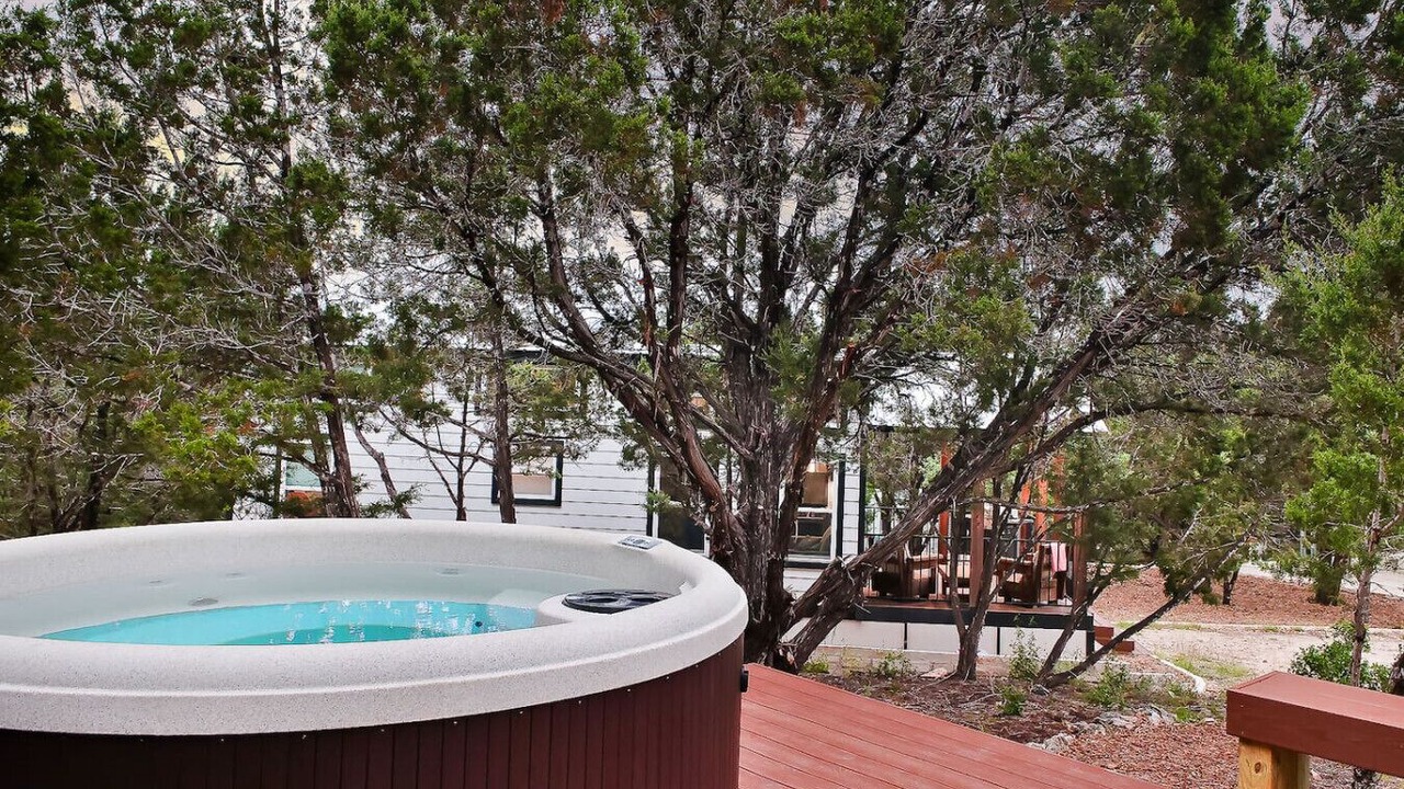 Photo of Patio Balcony in Canyon Lake