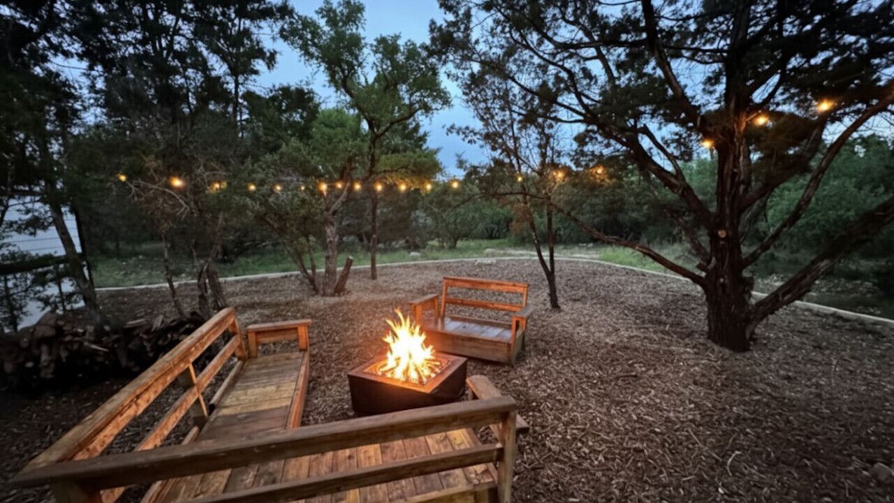 Photo of Outdoor in Canyon Lake