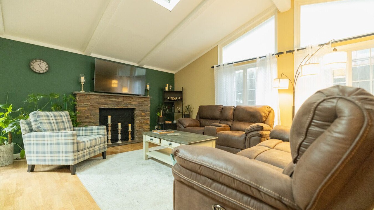 Photo of Livingroom in Montclair