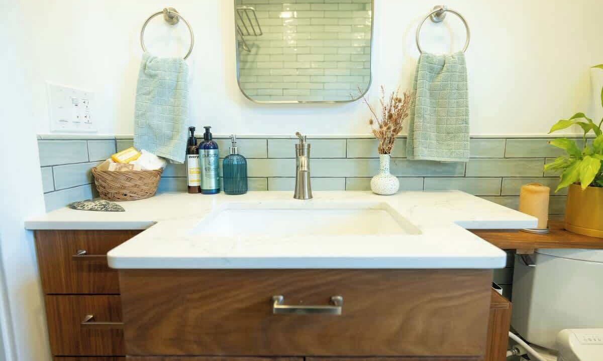 Photo of Bathroom in Upper Telegraph