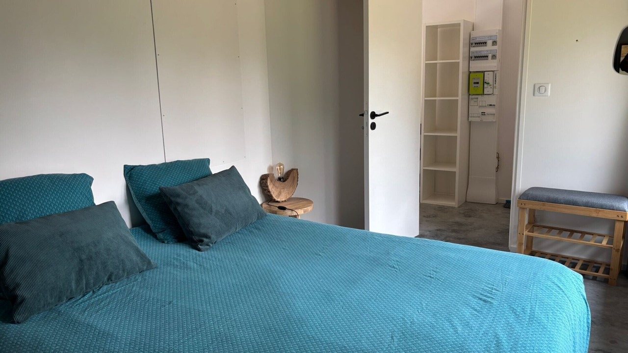 Photo of Bedroom in Le Minihic-sur-Rance