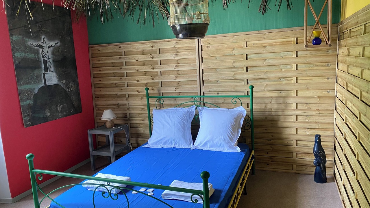 Photo of Bedroom in Castelnau-Riviere-Basse