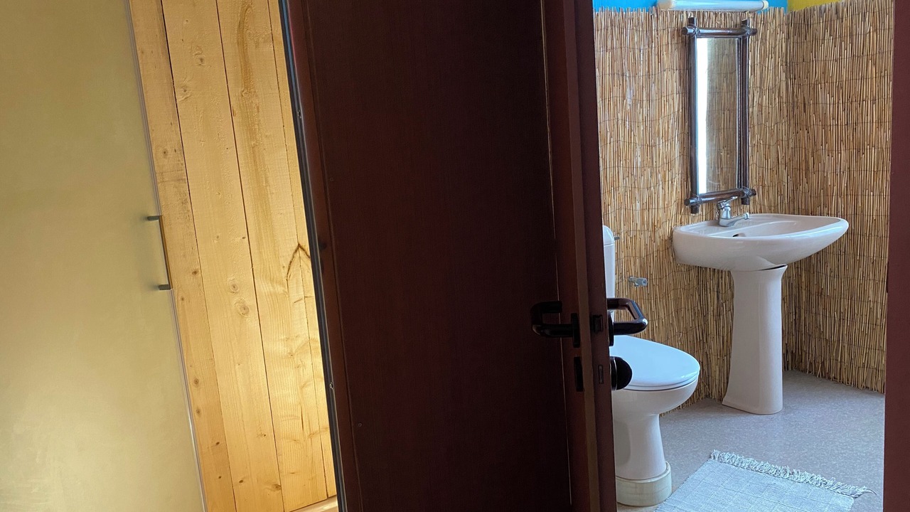 Photo of Bathroom in Castelnau-Riviere-Basse