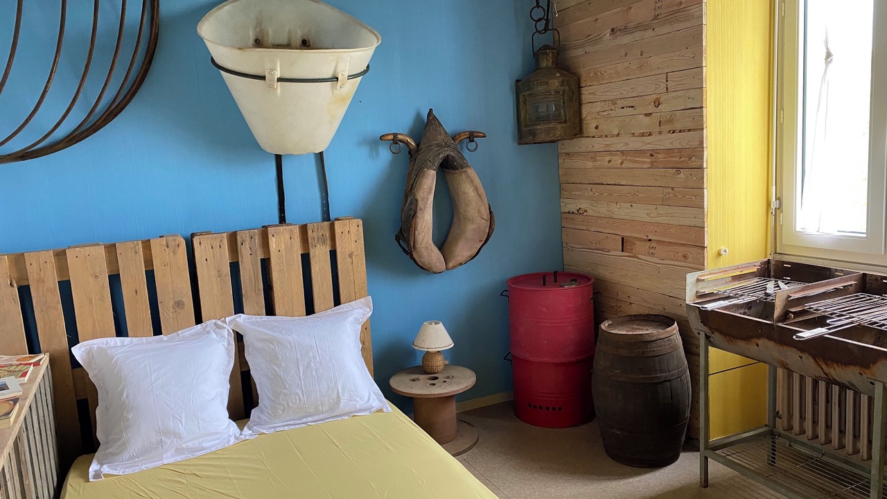 Photo of Bedroom in Castelnau-Riviere-Basse