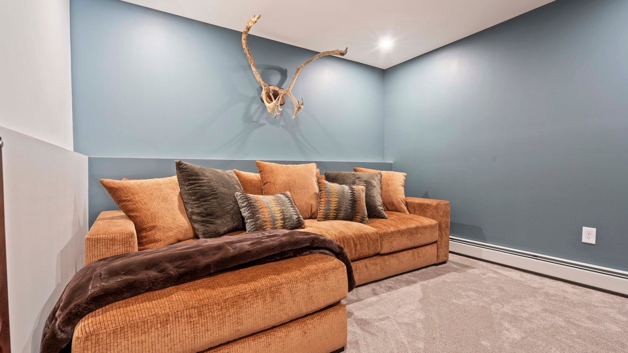 Photo of Livingroom in Bethel