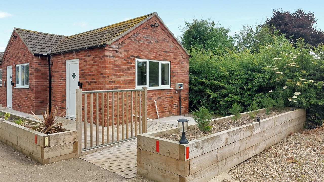 Photo of Others in Lincoln