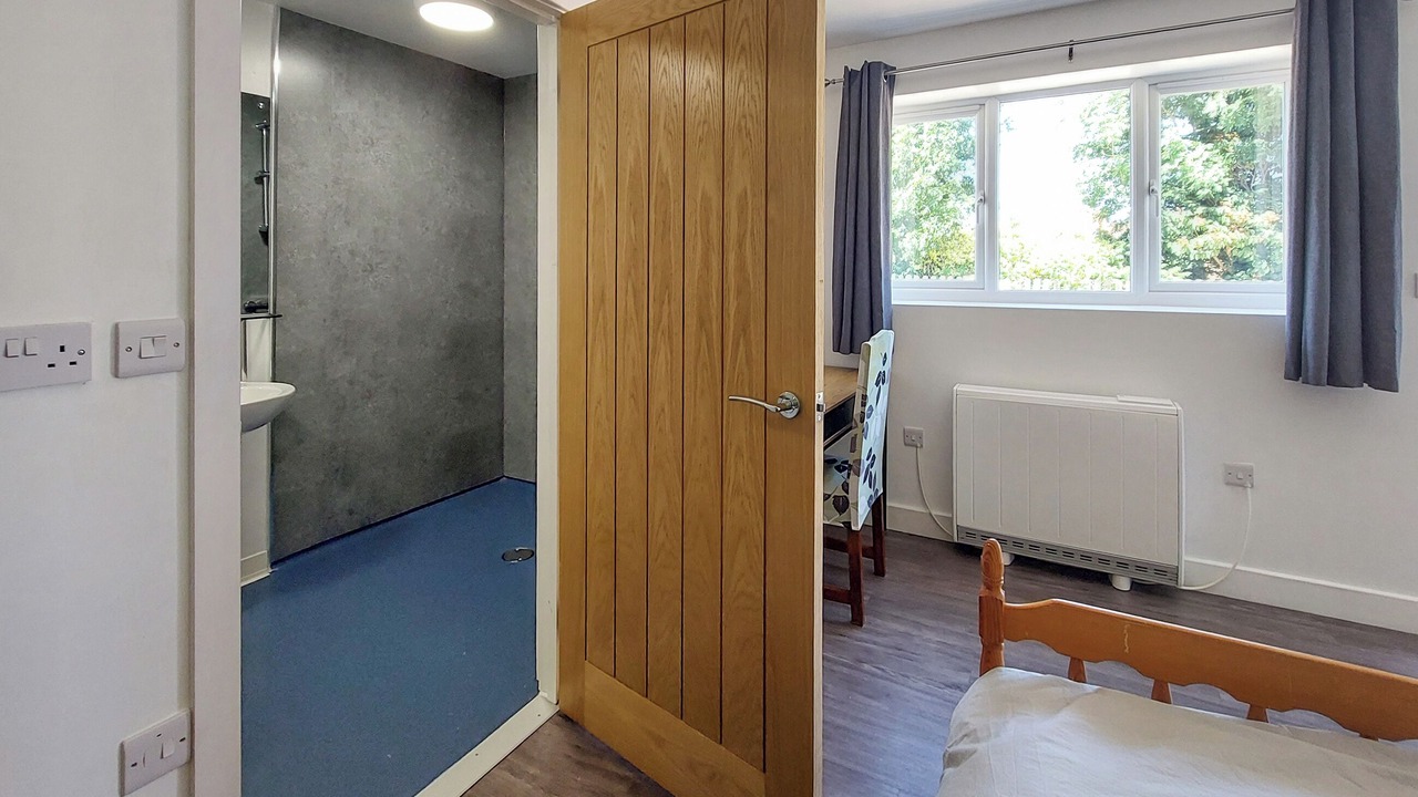 Photo of Others in Lincoln