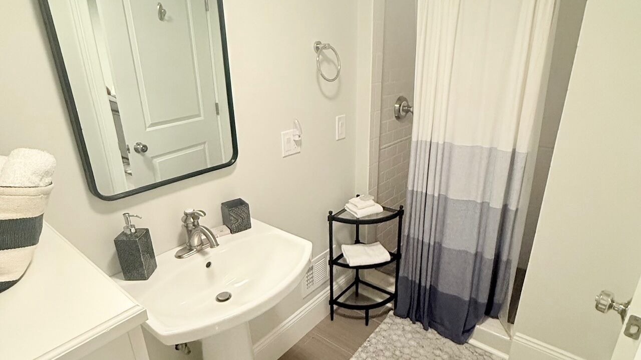 Photo of Bathroom in Bay Harbor