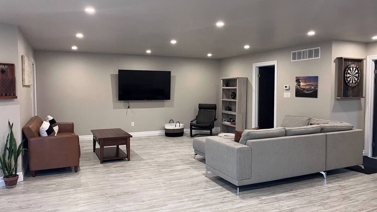Photo of Livingroom in LaSalle