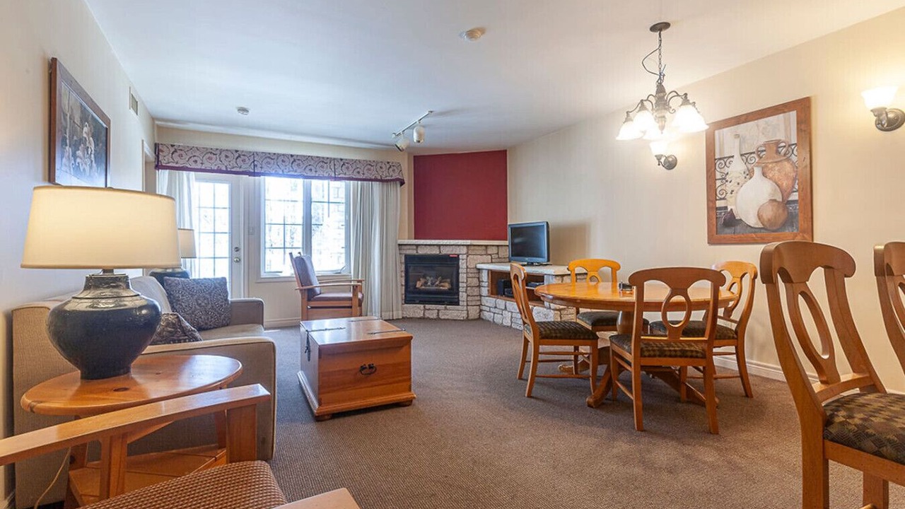 Photo of Livingroom in Oro-Medonte