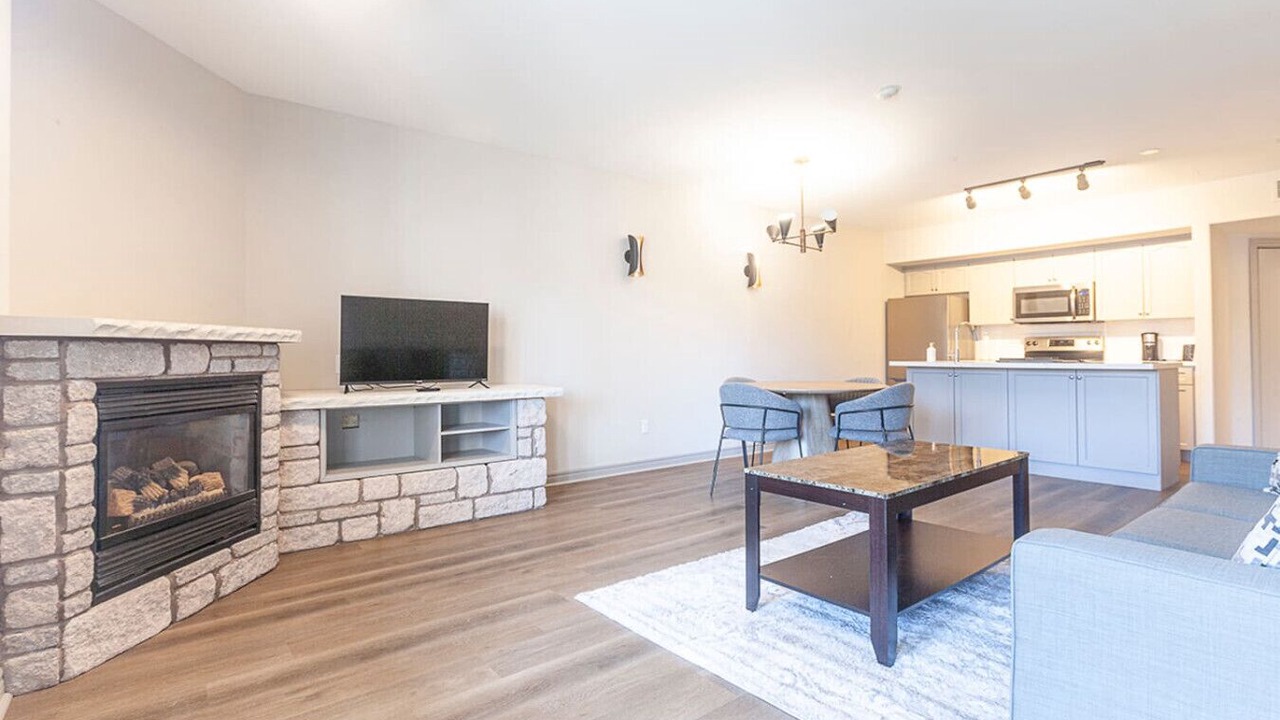 Photo of Livingroom in Oro-Medonte